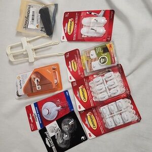 Command Damage-Free Hooks, Child Safety Locks and Suction Hooks